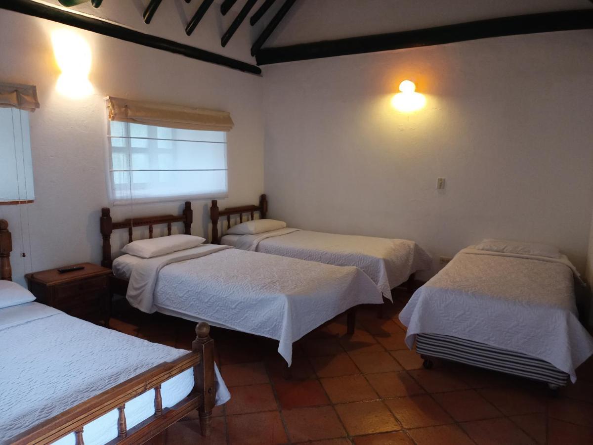Bed and Breakfast Hospederia La Roca Plaza Principal Boyacá Esterno foto