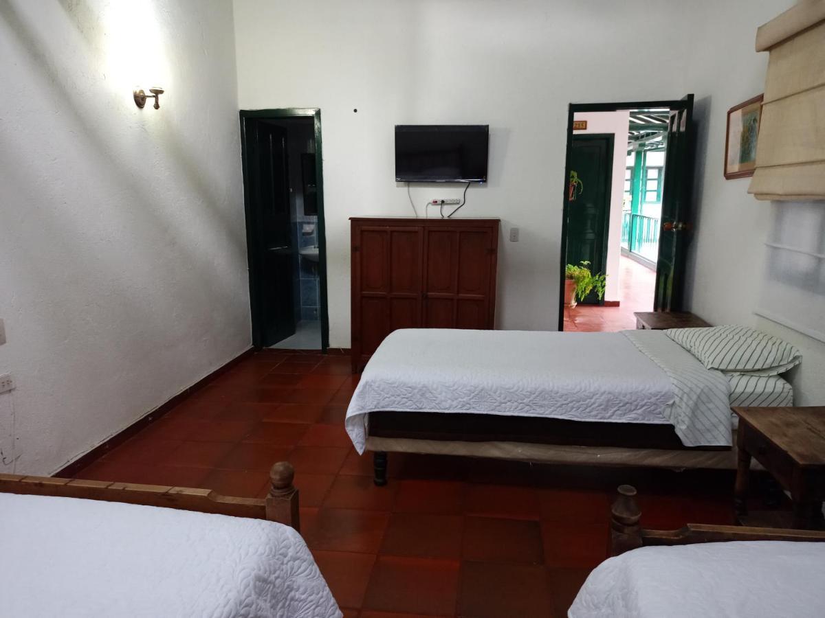 Bed and Breakfast Hospederia La Roca Plaza Principal Boyacá Esterno foto