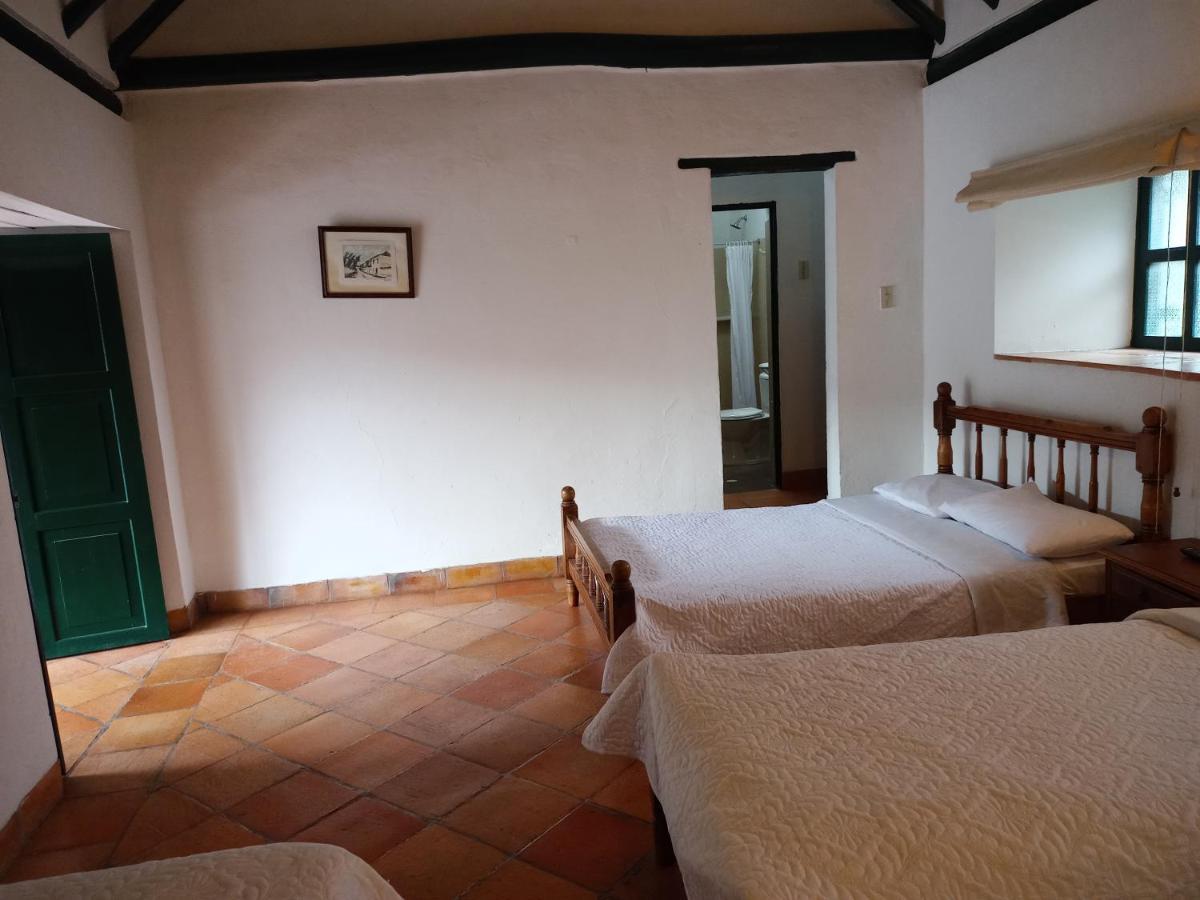 Bed and Breakfast Hospederia La Roca Plaza Principal Boyacá Esterno foto