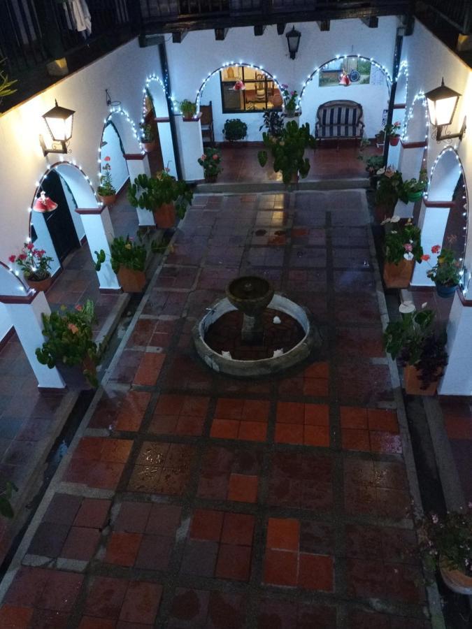 Bed and Breakfast Hospederia La Roca Plaza Principal Boyacá Esterno foto