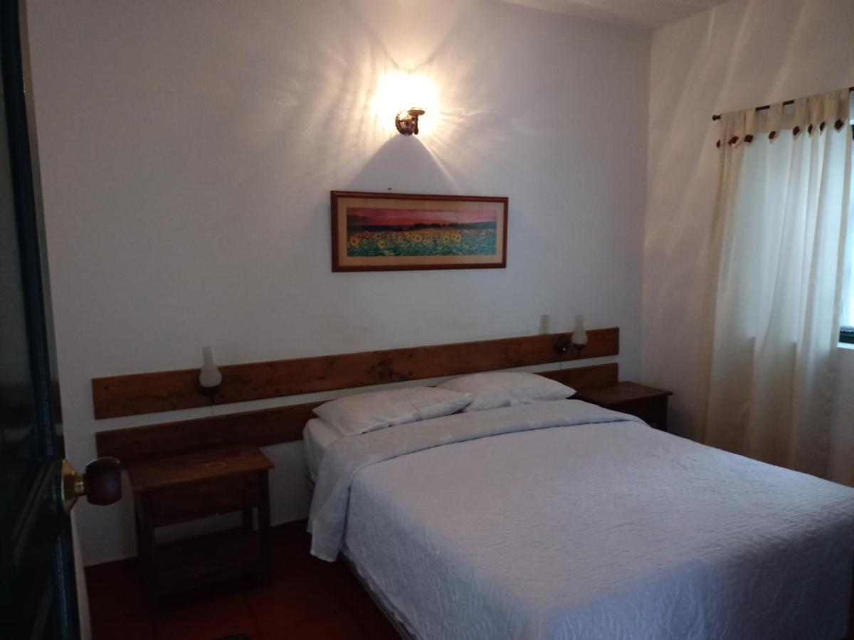 Bed and Breakfast Hospederia La Roca Plaza Principal Boyacá Esterno foto
