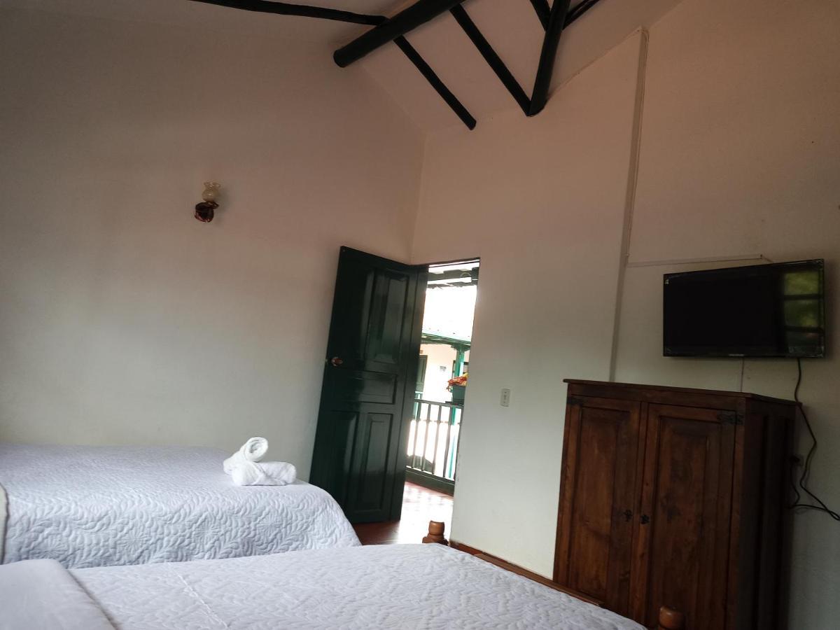 Bed and Breakfast Hospederia La Roca Plaza Principal Boyacá Esterno foto