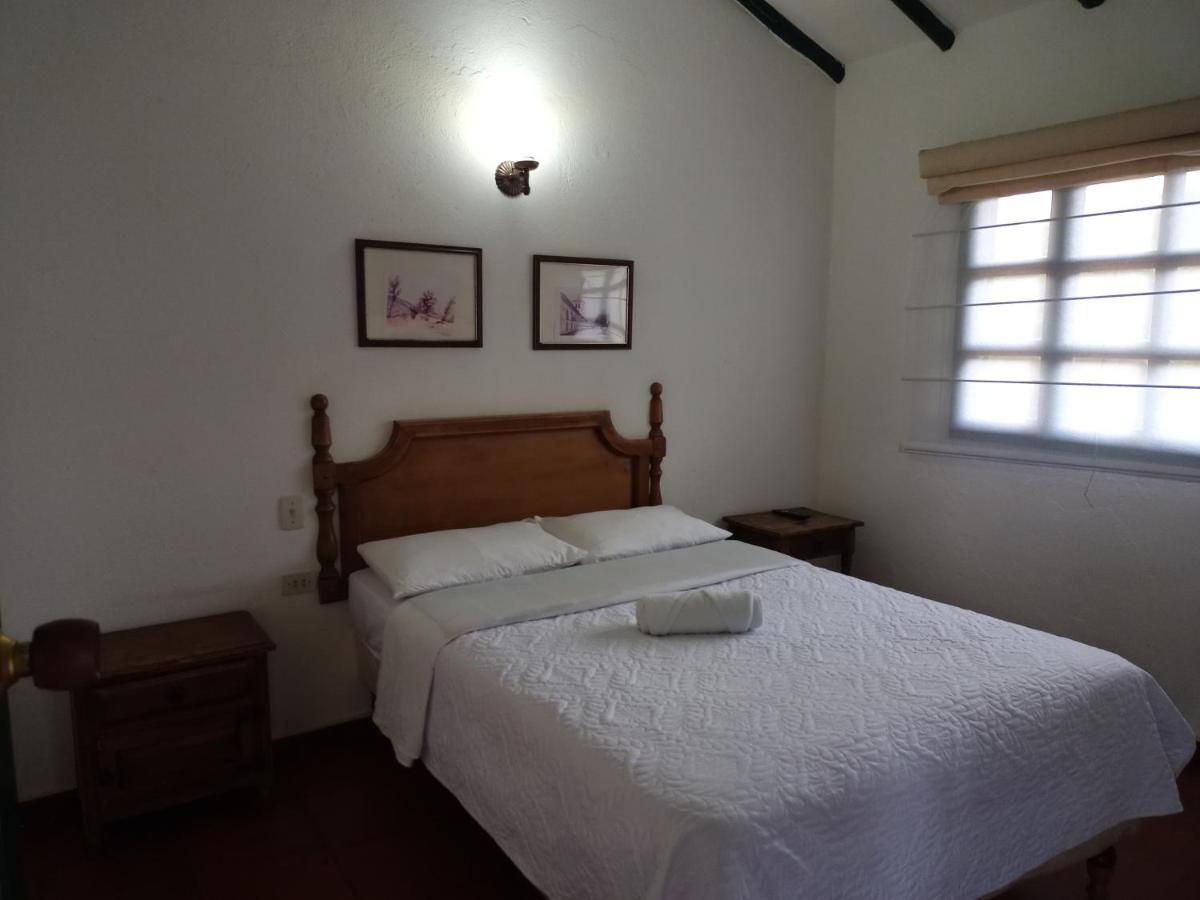 Bed and Breakfast Hospederia La Roca Plaza Principal Boyacá Esterno foto