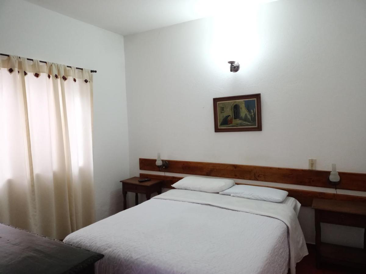 Bed and Breakfast Hospederia La Roca Plaza Principal Boyacá Esterno foto